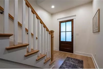 826 Grove Bend, Decatur, GA 30030 - Photo 4