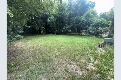 1562 Burton Avenue, Macon, GA 31204 - Photo 8