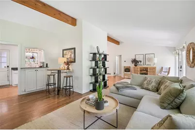 2167 Fairway Circle NE, Atlanta, GA 30319 - Photo 2
