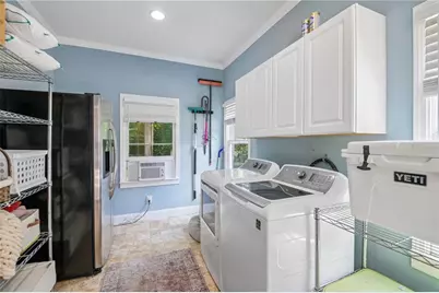 2167 Fairway Circle NE, Atlanta, GA 30319 - Photo 8
