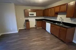 5955 King Way Walk, Lithonia, GA 30058 - Photo 8