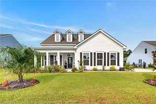 257 Heron Crk Dr, Richmond Hill, GA 31324 - Photo 2