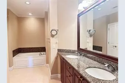 2626 Peachtree Road NW #1007, Atlanta, GA 30305 - Photo 18