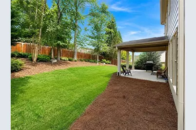 7232 Lake Sterling Boulevard, Flowery Branch, GA 30542 - Photo 6