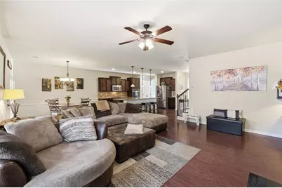 7232 Lake Sterling Boulevard, Flowery Branch, GA 30542 - Photo 12