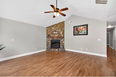 121 Brownsmill Drive, Grayson, GA 30017 - Photo 4