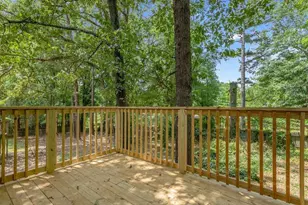 2153 Cherokee Valley Cir, Lithonia, GA 30058 - Photo 8