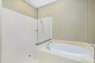 4685 Dogwood Aly, Dunwoody, GA 30338 - Photo 14