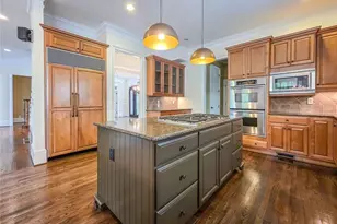 7725 NW Marsh Ct NW, Sandy Springs, GA 30328 - Photo 18
