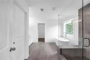 969 Brookmere Ct, Atlanta, GA 30349 - Photo 32