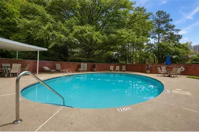 3060 Pharr Court North NW #302, Atlanta, GA 30305 - Photo 26