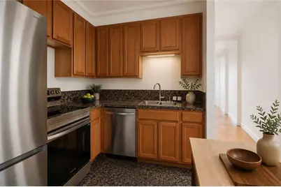 3060 Pharr Court North NW #302, Atlanta, GA 30305 - Photo 8