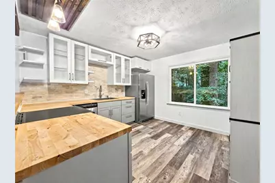 2704 Kozy Court NE, Marietta, GA 30066 - Photo 8