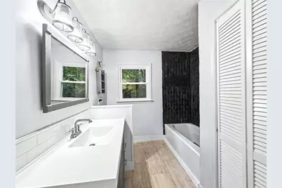 2704 Kozy Court NE, Marietta, GA 30066 - Photo 12
