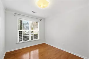 251 Balaban Cir, Woodstock, GA 30188 - Photo 6