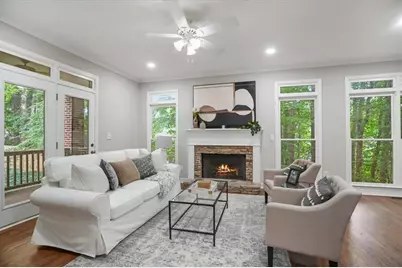 7255 Village Creek Trace, Atlanta, GA 30328 - Photo 14