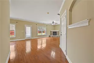 1413 Park Hollow Ln NE, Lawrenceville, GA 30043 - Photo 20
