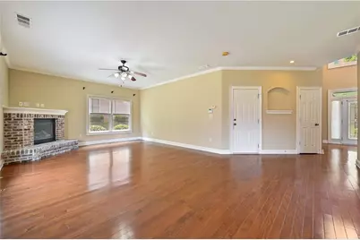 1413 Park Hollow Lane NE, Lawrenceville, GA 30043 - Photo 16