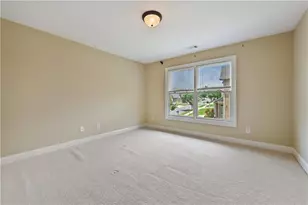 1413 Park Hollow Ln NE, Lawrenceville, GA 30043 - Photo 32