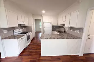 1764 Cum Laude Way, Lawrenceville, GA 30044 - Photo 2