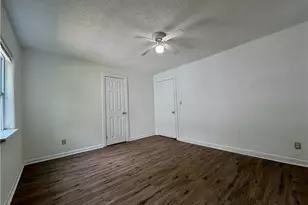 1070 Ollie Cir NW, Atlanta, GA 30314 - Photo 14