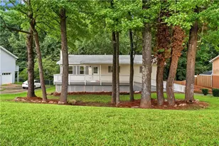 106 Caldwell Rd, Lawrenceville, GA 30046 - Photo 4