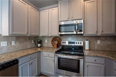 2429 Castle Keep Way SE, Atlanta, GA 30316 - Photo 10