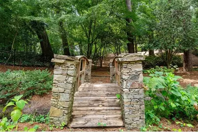 2190 Stephen Long Drive NE, Atlanta, GA 30305 - Photo 26