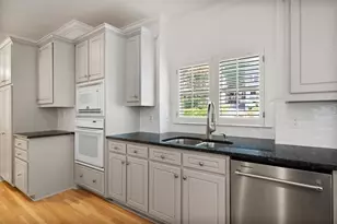 2190 Stephen Long Dr, Atlanta, GA 30305 - Photo 10