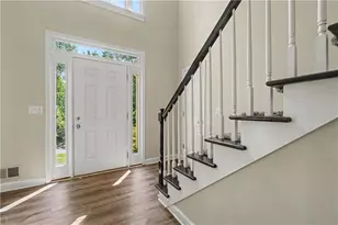 213 Powers Ct, Woodstock, GA 30189 - Photo 4