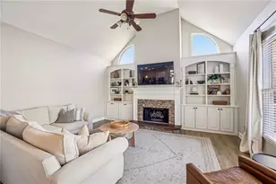 300 Crown Vetch Ln, Alpharetta, GA 30005 - Photo 8