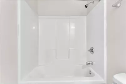 4488 Ravenwood Drive, Union City, GA 30291 - Photo 18