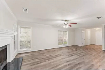 5000 Saxony Court, Stone Mountain, GA 30083 - Photo 4