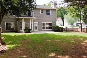 1607 Tunbridge Ln, Lawrenceville, GA 30043 - Photo 4
