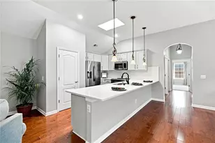131 Countryside Ct, Woodstock, GA 30189 - Photo 8