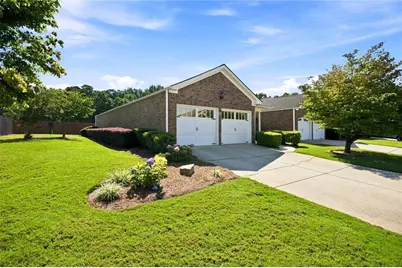 131 Countryside Court, Woodstock, GA 30189 - Photo 2