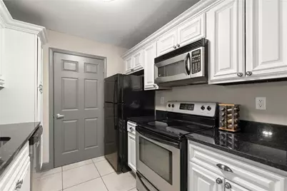 8105 Santa Fe Parkway #8105, Sandy Springs, GA 30350 - Photo 6