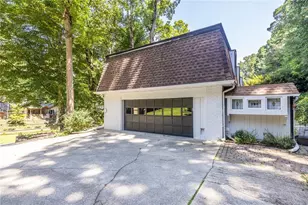 2483 Greenglade Rd NE, Atlanta, GA 30345 - Photo 42