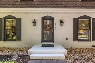 2483 Greenglade Rd NE, Atlanta, GA 30345 - Photo 2