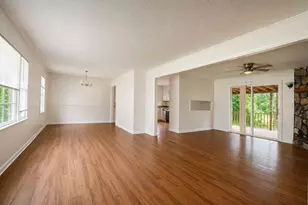 970 Woodbridge Dr, Conyers, GA 30012 - Photo 16