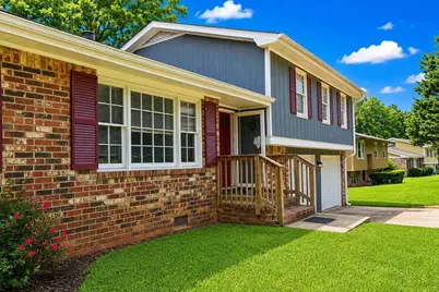 970 Woodbridge Drive, Conyers, GA 30012 - Photo 6