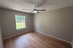 165 Splitwood Ln, Fairburn, GA 30213 - Photo 10