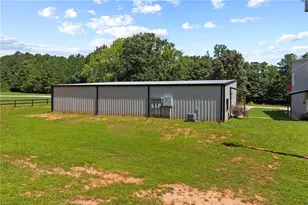 221 Columbus Dr, Homer, GA 30547 - Photo 68