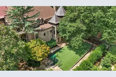 4320 Lakehaven Drive NE, Atlanta, GA 30319 - Photo 68