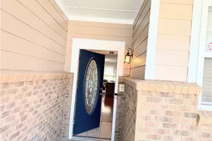 1075 Brittania Rd, Stone Mountain, GA 30083 - Photo 2
