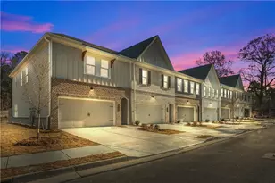 541 Feldspar Way, Lawrenceville, GA 30043 - Photo 2