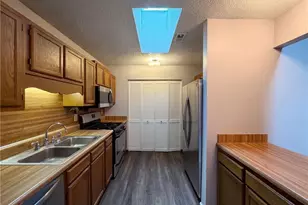 282 Toweridge Dr SW, Marietta, GA 30064 - Photo 2