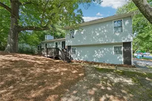 585 Westchester Cir SW, Marietta, GA 30064 - Photo 4
