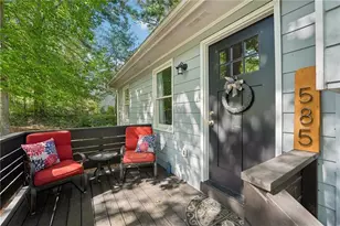585 Westchester Cir SW, Marietta, GA 30064 - Photo 1