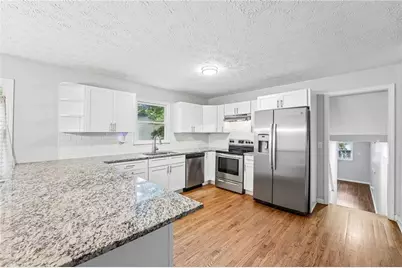585 Westchester Circle SW, Marietta, GA 30064 - Photo 18